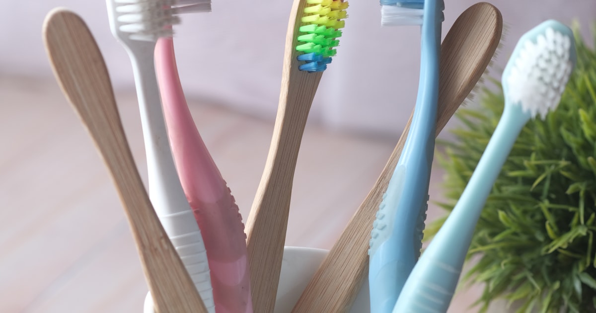 Dental Plaque Removal at Home: What It Can and Can't Do (A Clinician's Honest Look)