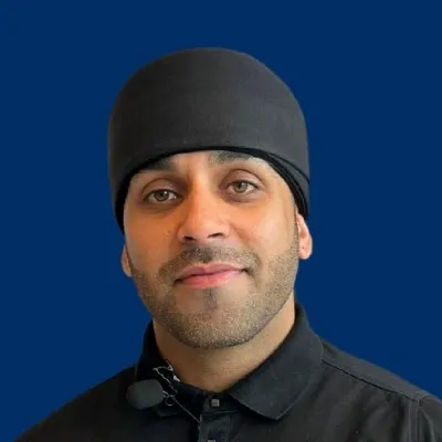 Portrait of Dr Sandeep Sadana